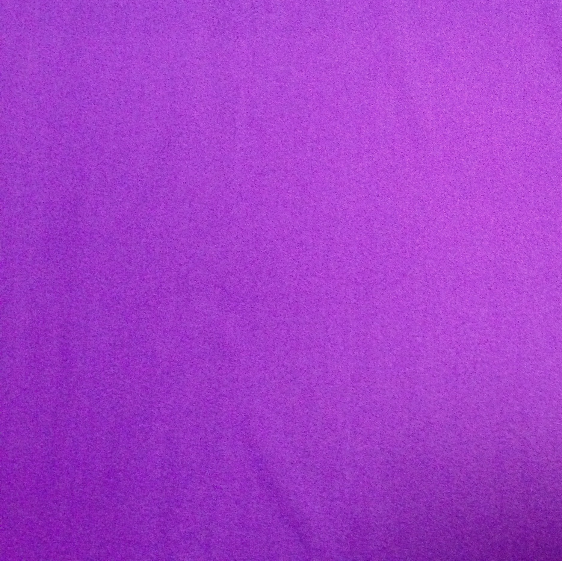Фиолетовый 1 1 20 август 2021. Фиолетовый фон. Сиреневый фон. Ярко фиолетовый цвет. Сиреневый и фиолетовый.